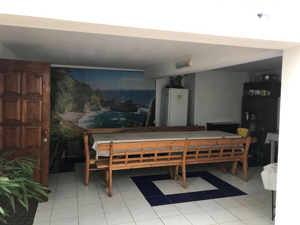 Nina Mini Hotel Gagra Exteriör bild